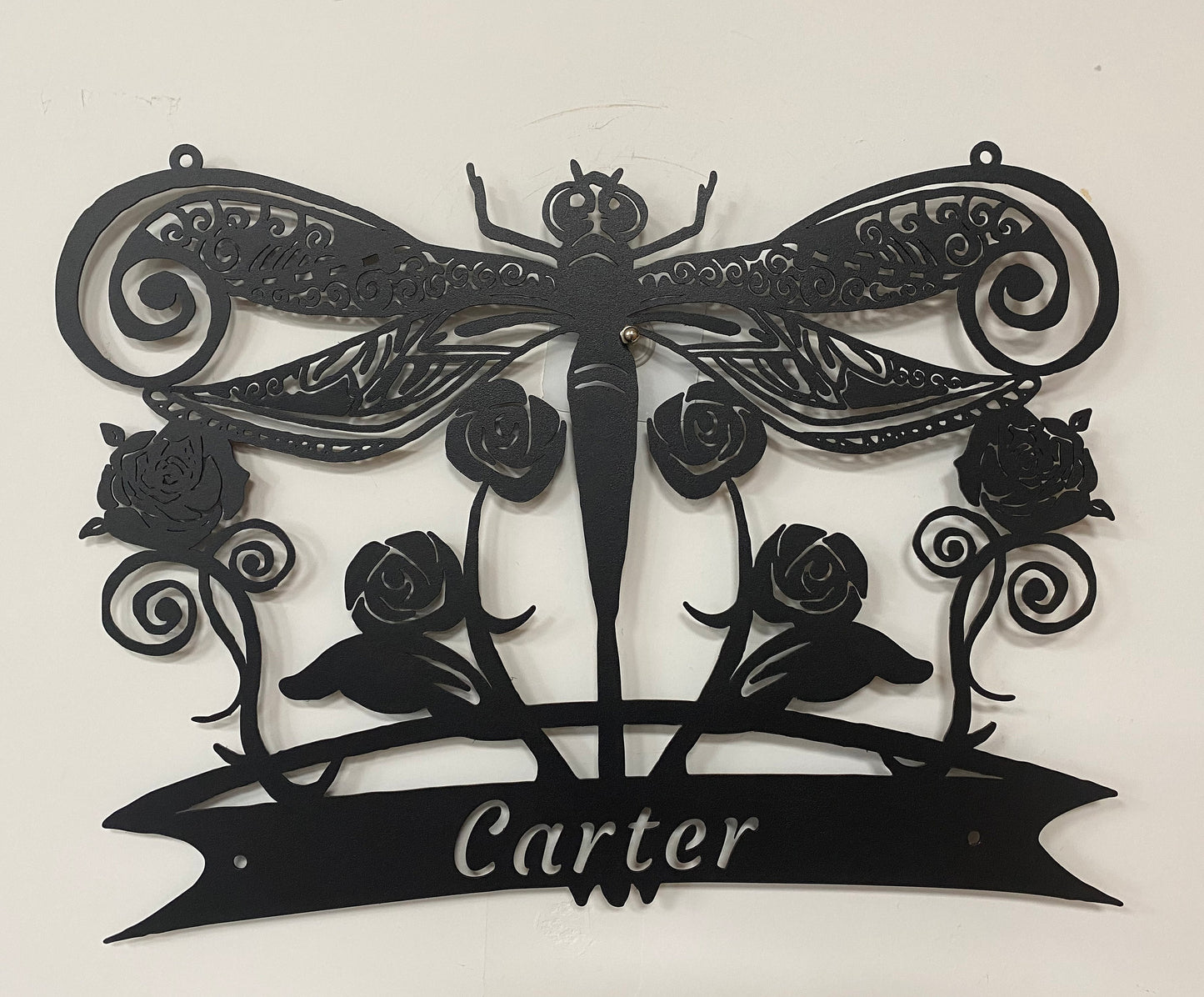 Metal Garden Sign Dragonfly Sign Custom Name Yard Decorative Sign Wall Hanging Sculpture Flower Decor Outdoor Wall Art Housewarming Gift