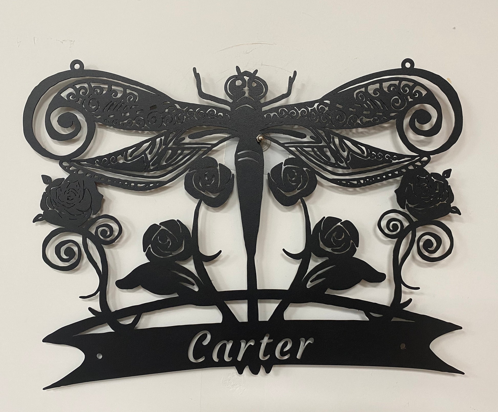 Metal Garden Sign Dragonfly Sign Custom Name Yard Decorative Sign Wall Hanging Sculpture Flower Decor Outdoor Wall Art Housewarming Gift